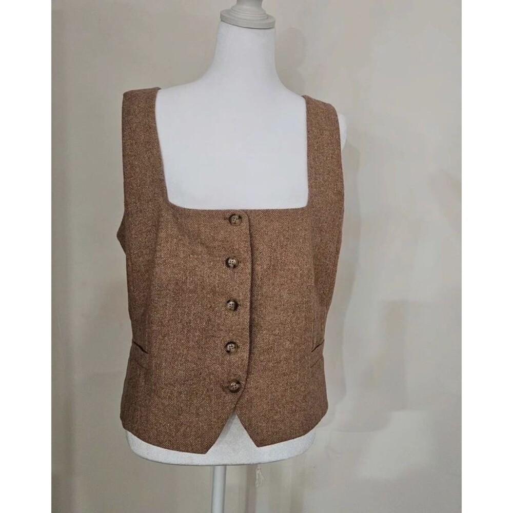 Loft wool-blend vest, size L